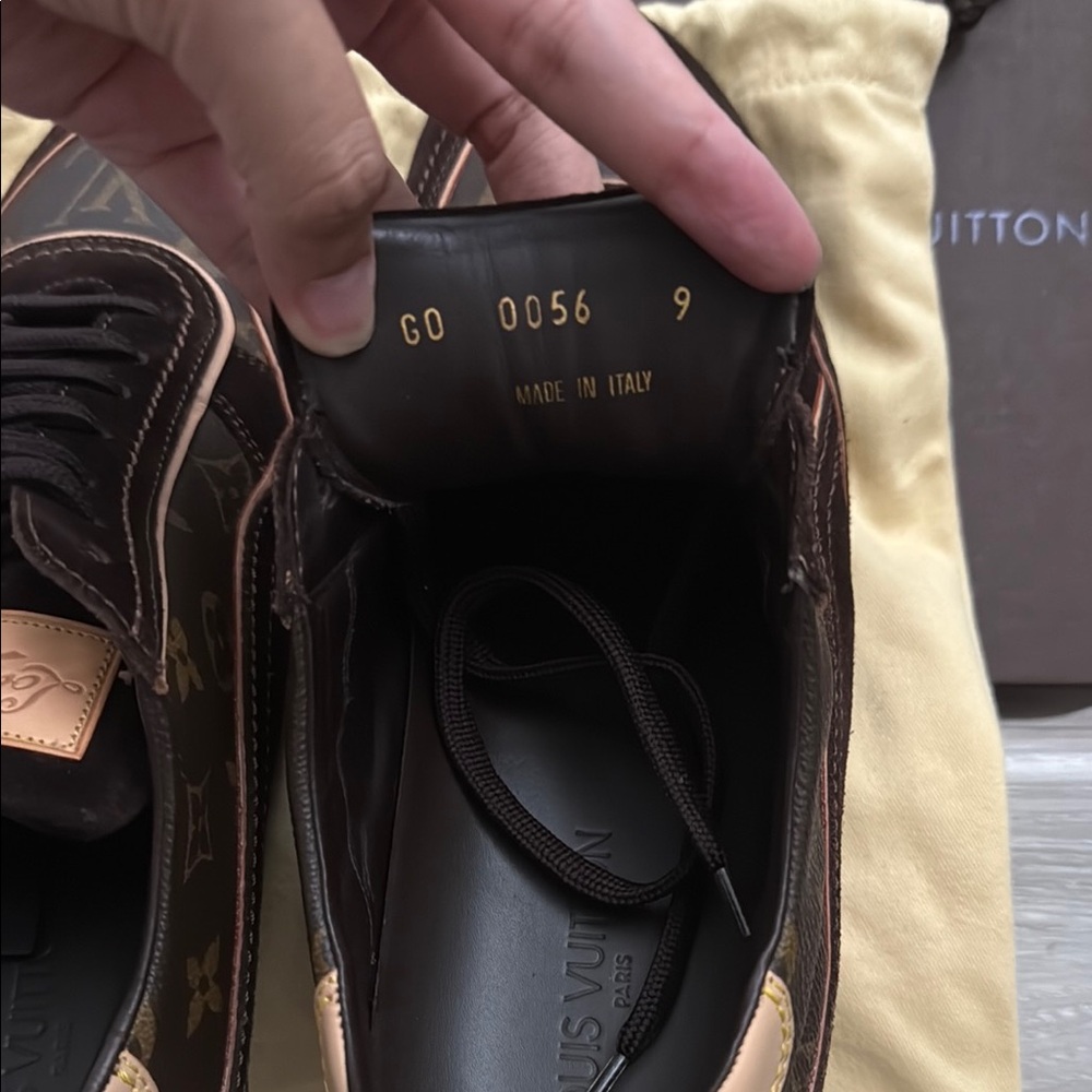 Louis Vuitton monogram shoes - Picture 3 of 10